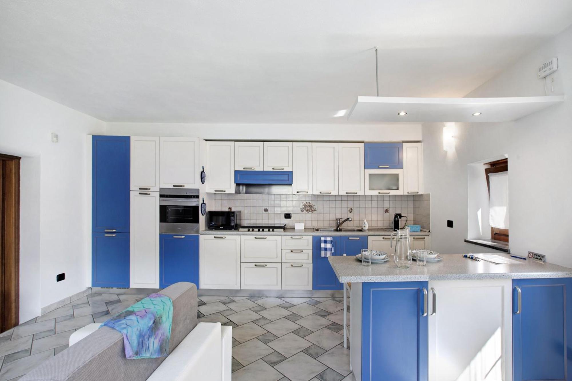 Casa Sabrina - Appartamento Blu Aosta Ngoại thất bức ảnh